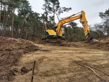 Werken Wild- en Wandelpark Molenheide leggen landduinen bloot